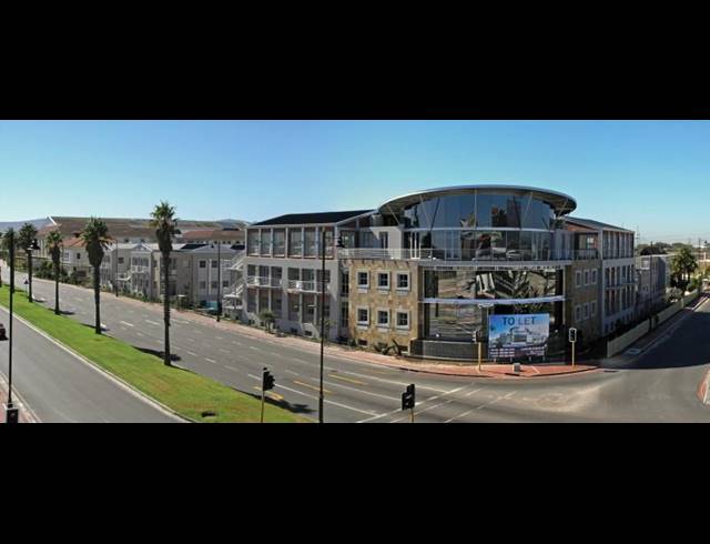 1,432M² OFFICE TO LET IN CENTURY CITY